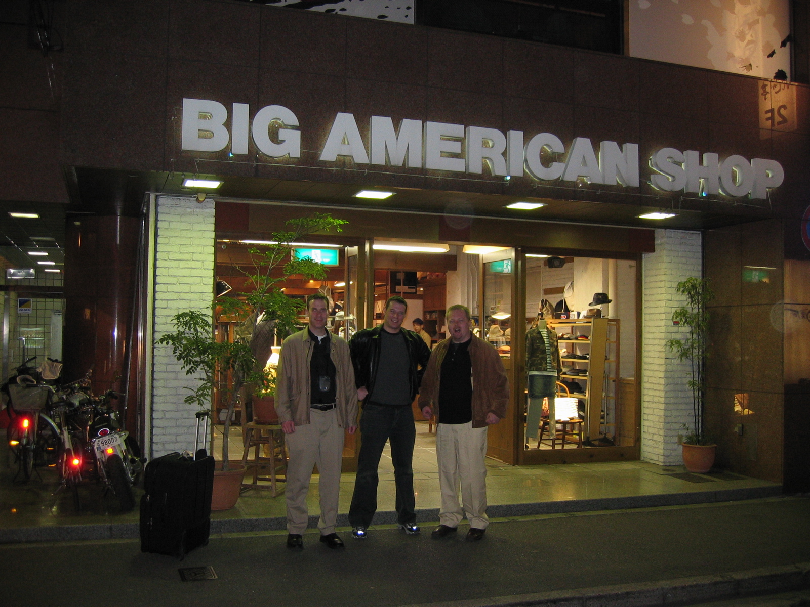 More Big North Americans