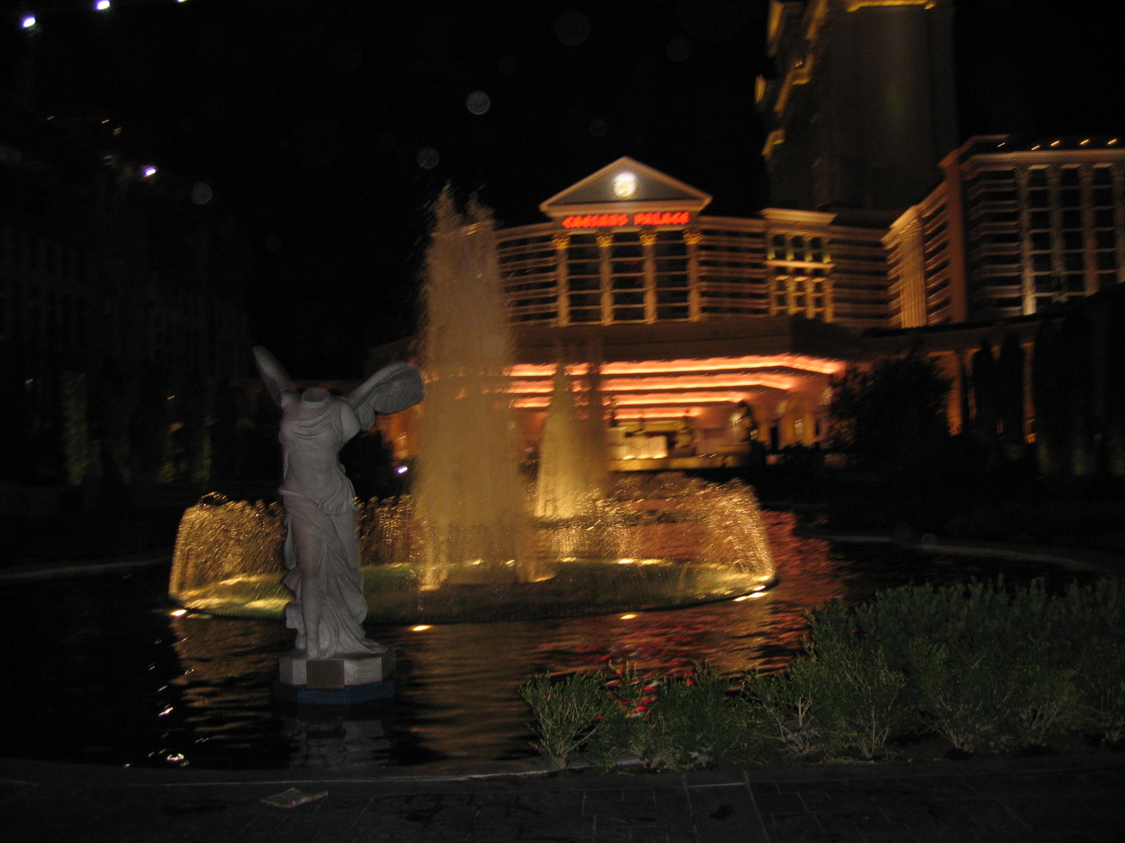 Caesar's fountains, 4AM