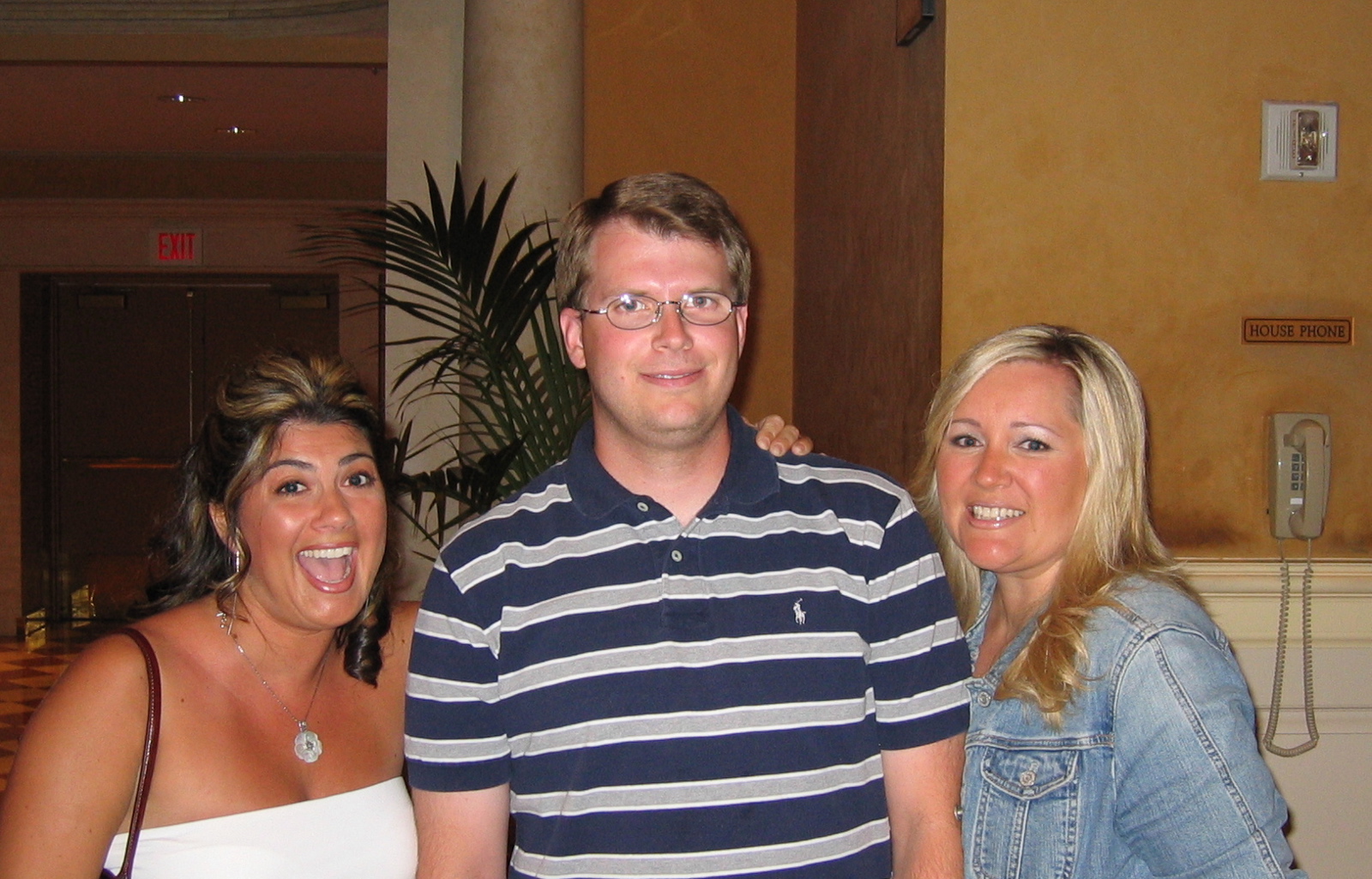 Mike with the ladies...