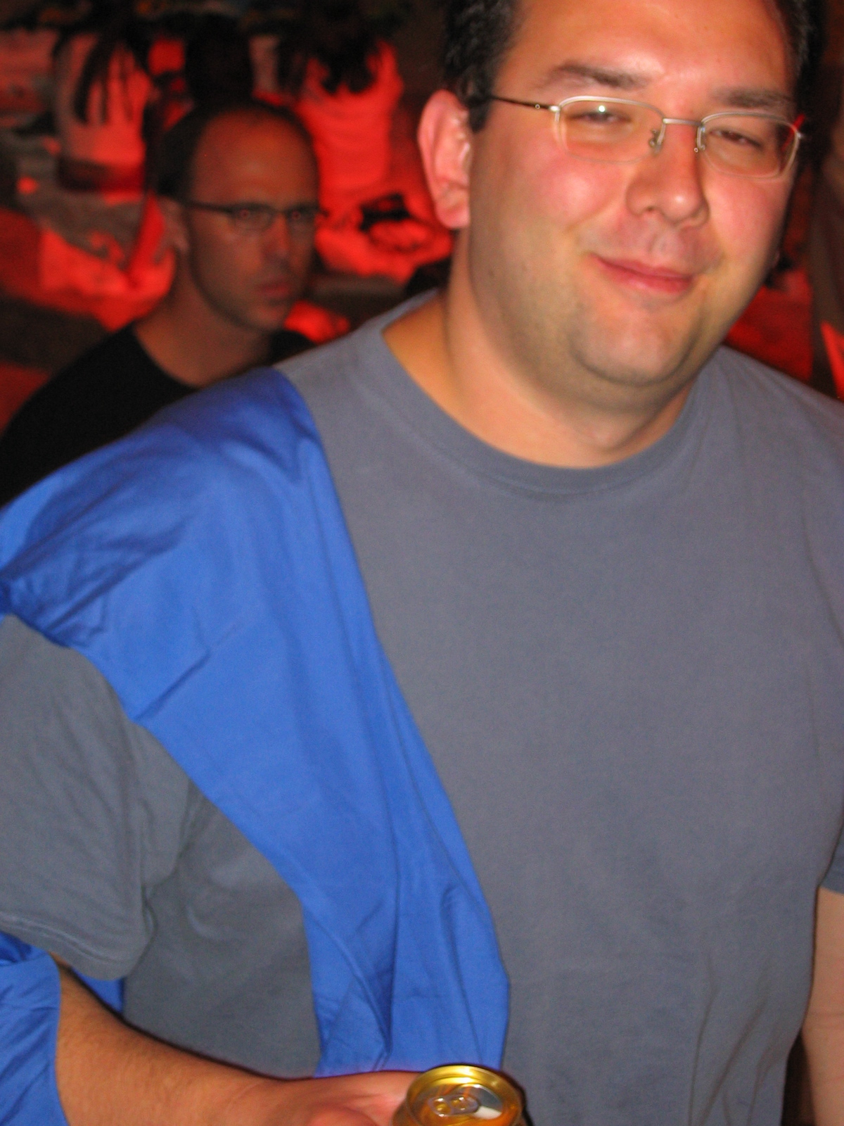 This $6 Fosters tastes great!